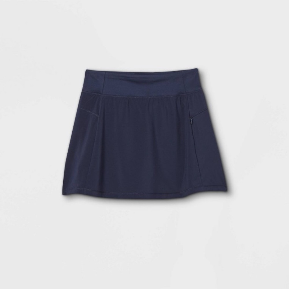 Women’s All In Motion skirt with shorts underneath